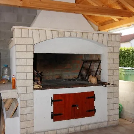 With Parking Space - Diklo, - 5875 Appartement Zadar